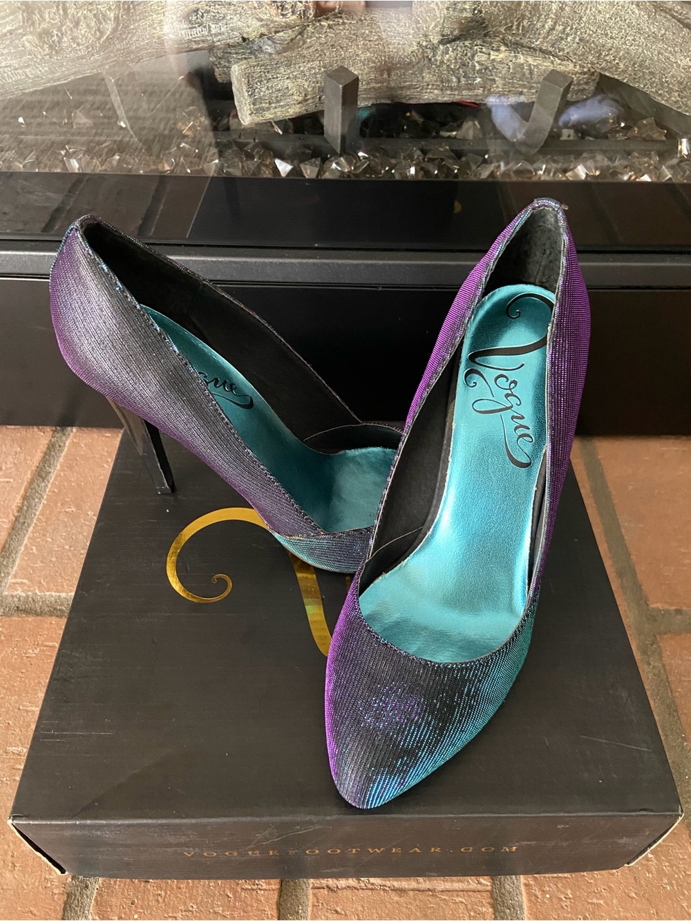 Vogue Teal & Purple Iridescent Pointed-Toe Stiletto Pumps